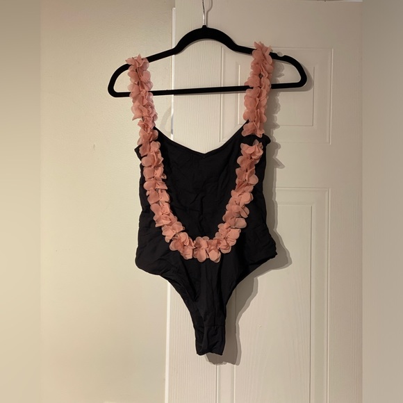 La Revêche AMIRA Swimsuit - Picture 3 of 6